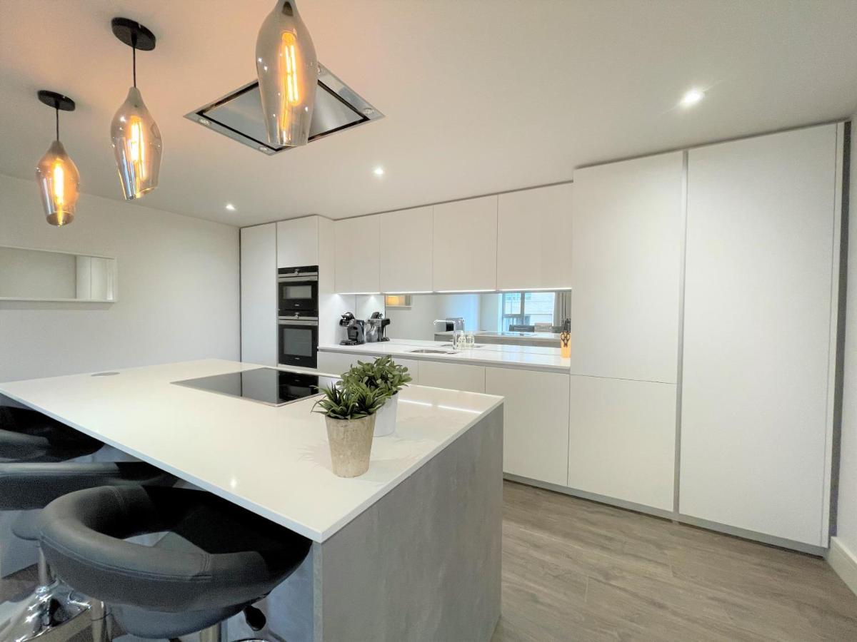 Spectacular 2 Bedroom Apartment In Great Location Sheffield Luaran gambar